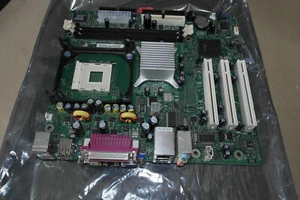 Intel mATX D845EPI/D845GVSR Motherboard socket 478 RAM error for parts or repair - Picture 1 of 5