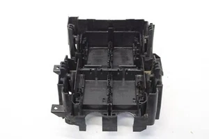 2016-2024 CHEVROLET MALIBU 1.5L ENGINE WIRING HARNESS FUSE BLOCK BRACKET OEM - Bild 1 von 9