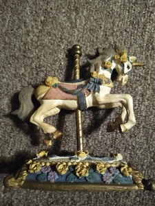 Estatuilla de carrusel de unicornio - Imagen 1 de 1