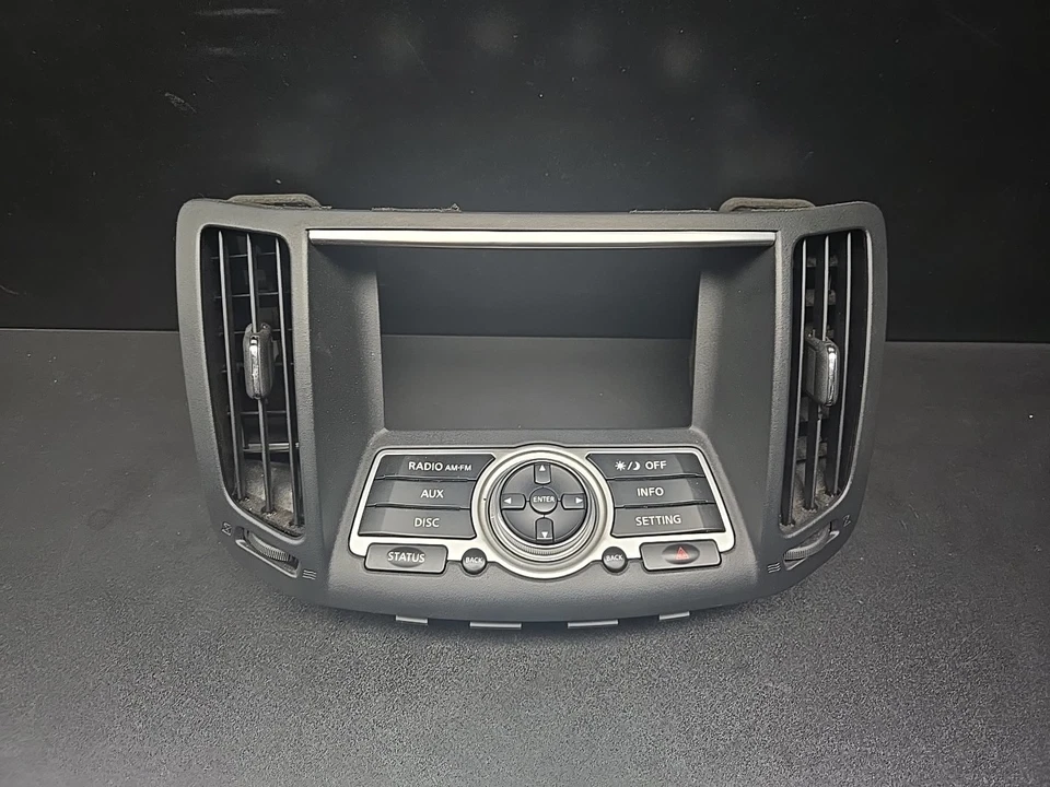 Infiniti G35 G37 2007-13 tablero central radio navegación moldura bisel aire acondicionado ventilaciones Foto 1 de 4