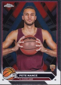2023-24 Topps Chrome Basketball (NBA) #144 Pete Nance Base (RC) Rookie Card - Bild 1 von 3