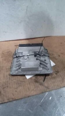 Volkswagen Golf GTI 2016 módulo de control del motor ECM OEM 06K907425B negro Foto 1 de 4