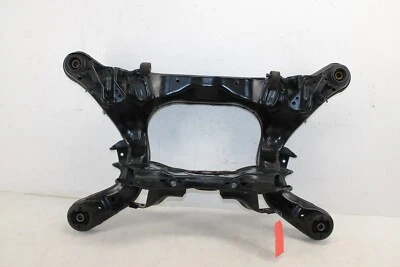 Subquadro traseiro Infiniti Q50 2014-2022 membro transversal fabricante de equipamento original KC45 - Imagem 1 de 4