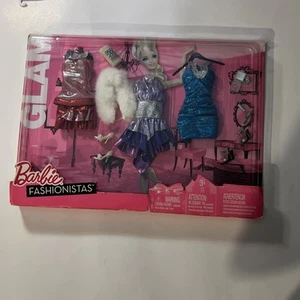 2011 BARBIE FASHIONISTAS - 3 outfits NRFB RARE GLAM - Picture 1 of 8