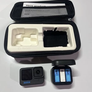 Paquete de cámara de acción GoPro HERO 11 negra 5,3K UHD CHDCB-111 con tarjeta de memoria de 256 GB - Imagen 1 de 12