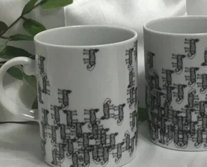 Set Of 2 Stylized CATS Porcelain Art Coffee Cups Mugs By Seltmann Weiden Bavaria - Picture 1 of 7