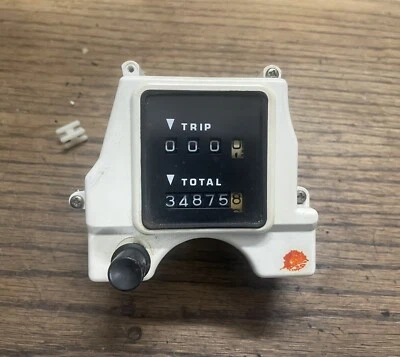 Odómetro MPH 37210-425-671 vintage Honda CB750F, CB900F Foto 1 de 4