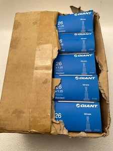 Lot 10 Giant Inner Tube 26 X 1.25 Presta 32 MM - Picture 1 of 1