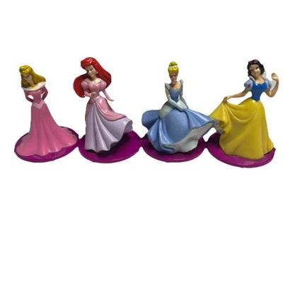Lote de 4 figuras de plástico estampadoras molde adornos para pasteles de princesas Disney Foto 1 de 4