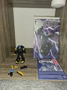 Transformers Shattered Glass : Goldbug with Comic - Picture 1 of 1