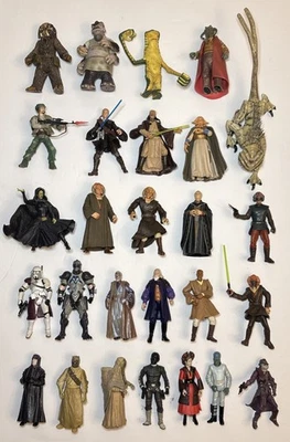 Enormes figuras de acción sueltas de Star Wars lote de 27 3,75 armas accesorios 2000-2003 Foto 1 de 4