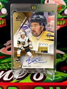Upper Deck SP 2023-24 Gioco Usato Mark Stone Patch Auto /15 Oro - Foto 1 di 2