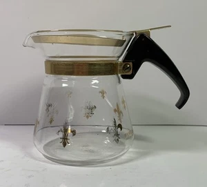 Mini Jarra PYREX De Colección ~ Patrón Flor de Lis Dorada 4" Para Servir Café Individual - Imagen 1 de 9