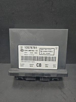13578781 2013-2017 Cadillac XTS ATS SRX módulo de control de entrada de bloqueo sin llave OEM Foto 1 de 4