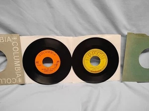 Johnny Cash Goodby Little Darlin / Ring of Fire 45 RPM records lot of 2 1959 - Picture 1 of 7
