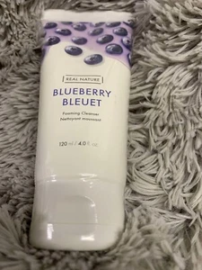 The Face Shop Real Nature Blueberry Foaming Cleanser - 4.0 fl oz - Picture 1 of 2