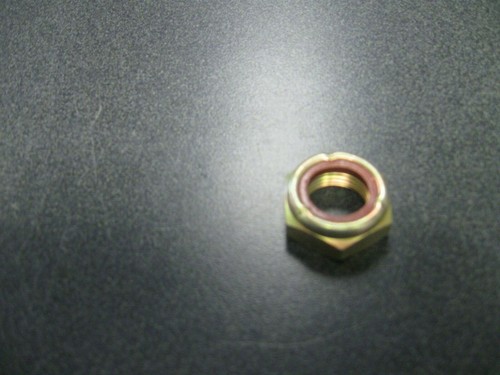 Foto 1 di 4
