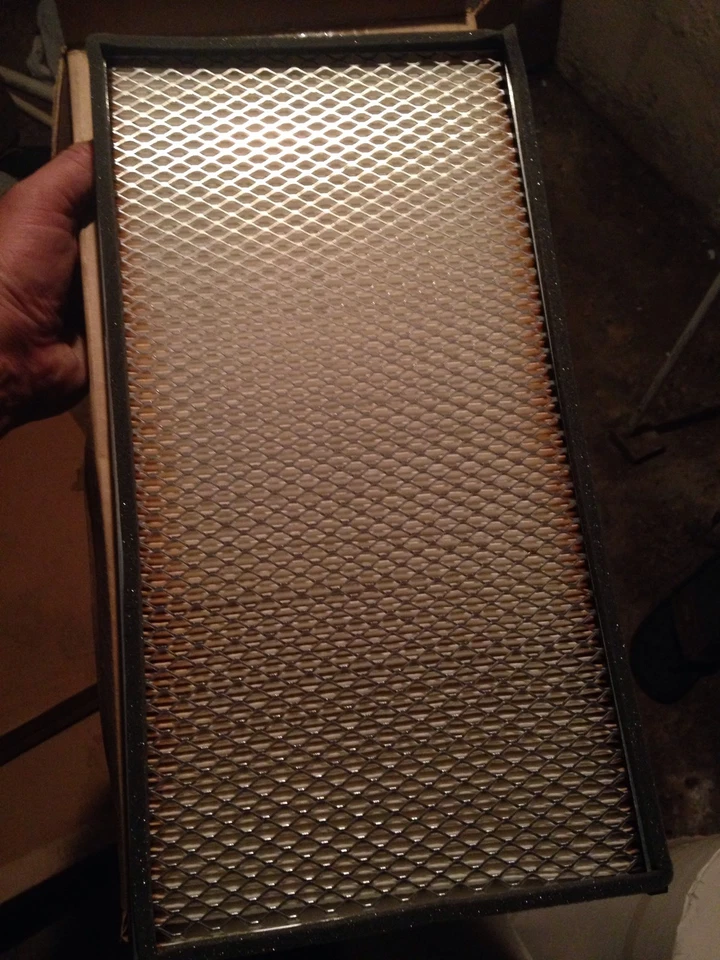 Donaldson Air Filter P618643 Forklift Part A000035555 E Shelf - Image 1 of 1