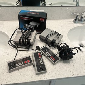 Nintendo NES Console 620 Built-In Games Controllers HDMI 1080p NTSC/PAL Gray Red