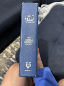 1967 Oxford Holy Bible KJV  New Scofield Reference Edition Blue Hardcover - Picture 1 of 9