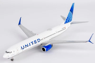 NG / UNITED AIRLINES "BLUE EVOLUTION" / B737-900ER/W / N38459 /1:200 / 9002 - Image 1 of 4