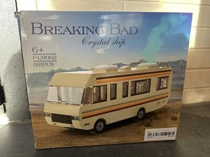 Building Block Set Breaking Bad RV Camper Van Heisenberg DIY Model Set 691 Piece - Picture 1 of 11
