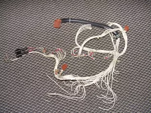 Arnés de interruptor de transferencia Kohler KN168341-400, ES21730-k - Imagen 1 de 3