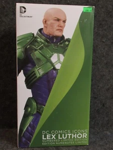 Lex Luthor DC Comics Icons Statue 289/5200 Sculpted by Erick Sosa 10 1/4 tall - Picture 1 of 7