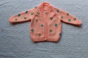 hand knitted baby clothes - Picture 1 of 1