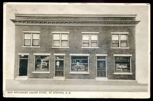 ST. STEPHEN New Brunswick Postkarte 1929 Schnapsladenfront - Bild 1 von 2