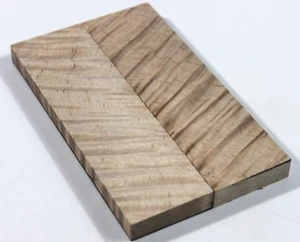5A Cuchillo Ondulado Madera de Arce Librero Escalas/Empuñaduras de Pistola Manijas 127mmx76mmx10mm - Imagen 1 de 1