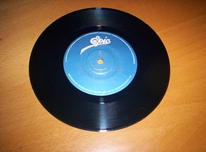 KC AND THE SUNSHINE BAND "PLEASE DON'T GO" 7 INCH 45 1979 - Picture 1 of 2