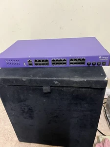 Extreme Networks X435-24P-4S Switch - Picture 1 of 10