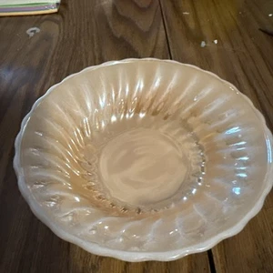 Vintage Anchor Hocking Fire King Peach Lustre Swirl Cereal Bowl 6-3/8" - Picture 1 of 2