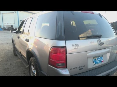 Driver Sun Visor 4 Door With Illumination Fits 01-05 EXPLORER 2091331 - Image 1 of 4