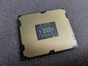 INTEL SR1AR Xeon E5-1620 v2 3.7GHz Quad Core Socket 2011 Ivy Bridge-EP Processor - Picture 1 of 1