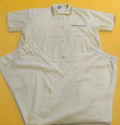 Conjunto de Pijama Carole Vintage Amarillo Manga Corta Pantalones Bordados Cottagecore Grande Foto 1 de 4