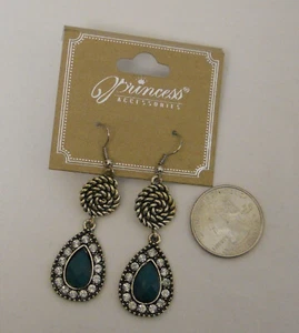 PRINCESS Drop Dangle Earrings Green Silver Tones Rhinestones Hooks - Picture 1 of 2
