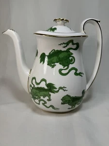 Wedgwood Green 'Chinese Tigers' Williamsburg 7-Cup TEA POT - Hairline - Picture 1 of 12