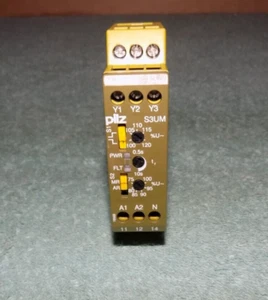 New Pilz S3UM1U US: 230VAC UB-230VAC Voltage Monitoring Relay Nr. 837360 - Picture 1 of 6