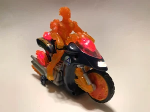 Fantastic 4 Human Torch Action Figure Motorcycle Toy Marvel Johnny Storm 7” 2005 - Picture 1 of 8