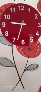Clock Red. glass - Picture 1 of 1