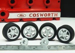 1:18 Norev Ford Escort RS COSWORTH WHEELS SET MODIFIED TUNING Mondeo - Picture 1 of 2