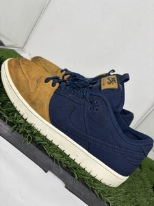 NUOVO zaino Nike SB Dunk Low Pro PRM taglia uomo 11,5 Midnight Navy ocra - Foto 1 di 8