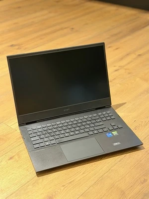 Laptop Gaming OMEN by HP - RTX 3070 Ti - 16GB RAM - 1TB SSD - OTTIME CONDIZIONI - Immagine 1 di 4