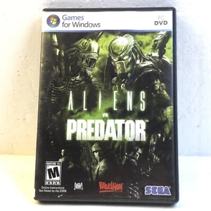 Aliens vs Versus Predator Rebellion PC 2010 SEGA DVDrom 2 Disc Set Manual Key XP - Picture 1 of 9