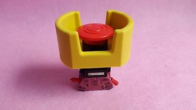 Interruptor botón parada IDEC EMERGENCIA HW-G01 EN60947-5-1, USADO Foto 1 de 3