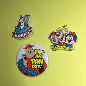Genuine Vintage Dandy Bash St. Kids Korky Desperate Dan Pin Badges Buttons 1990s - Picture 1 of 2