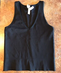 Women’s Size Large Athleta Aurora Seamless Crop Rib Tank V-Neck Top Black - Picture 1 of 11