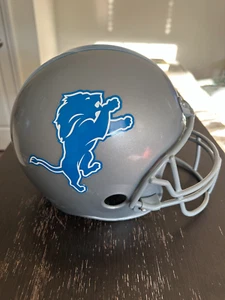 NFL Detroit Lions Franklin Plastikhelm - offiziell lizenziert - nicht zu tragen - Bild 1 von 9